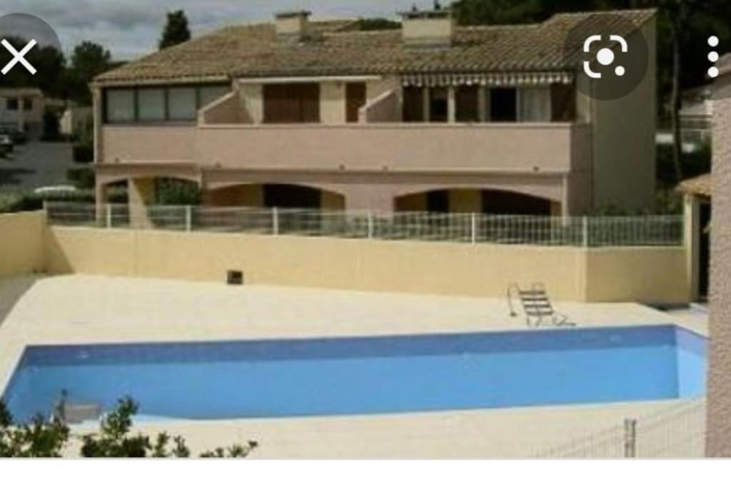 Apt T2/4 Pers/ Rez De Jardin\Pinede\Piscine 아그 외부 사진